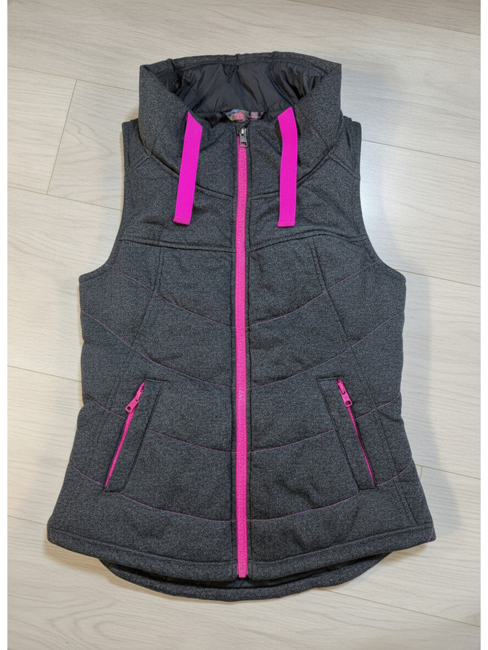 The North Face Women's Insulated Vest XS Gray with Pink Accents
